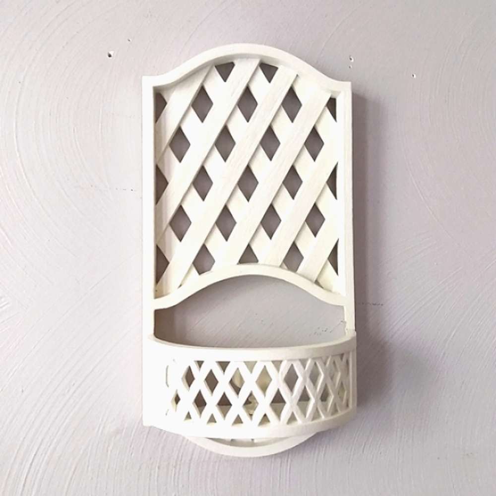 Burwood 1978 faux lattice design candleholder